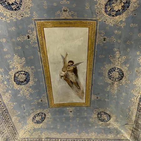Idiana LʼAquila