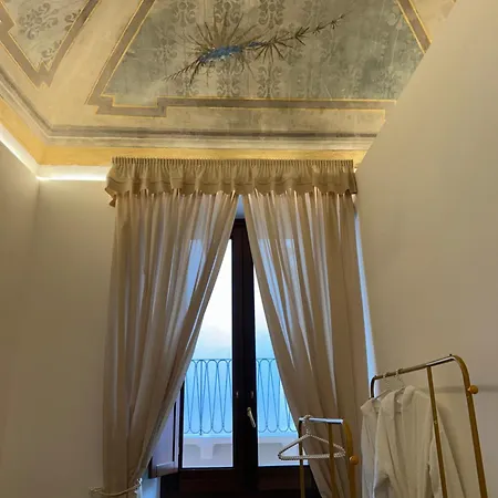 Idiana Bed & Breakfast