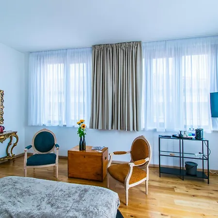 Nocleg ze śniadaniem Idiana 4*